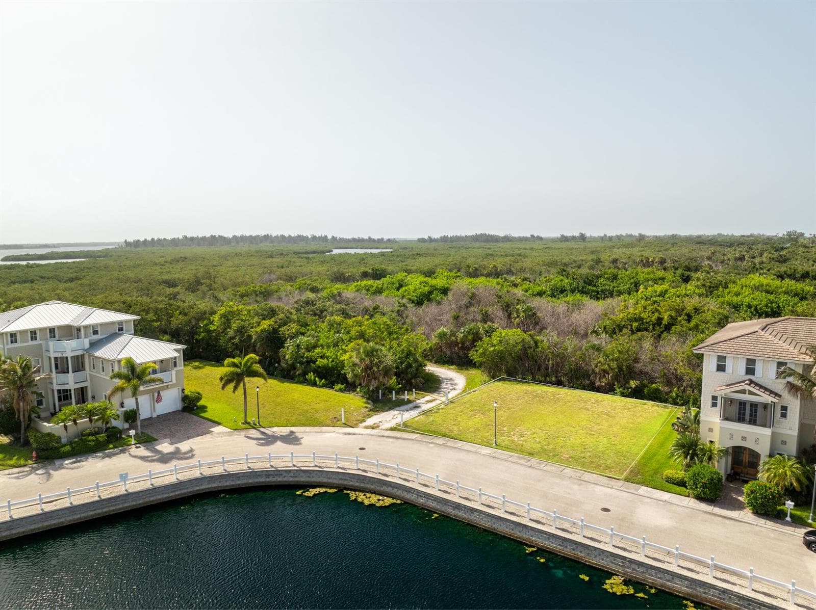 156 Ocean Estates Drive, Hutchinson Island, FL 34949 — zdjęcie 3