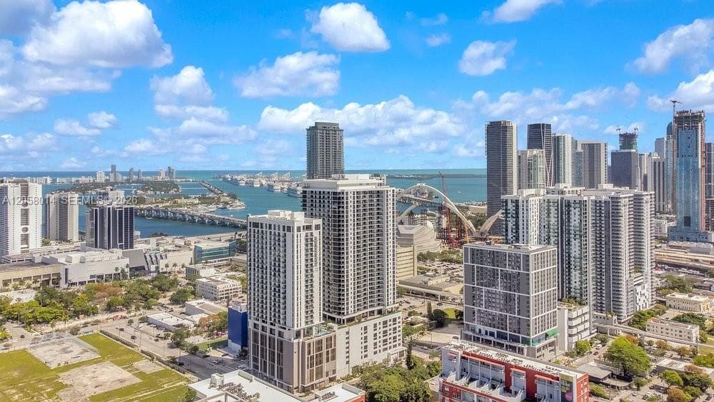 1600 NE 1st Ave # 2811, Miami, FL 33132 — zdjęcie 3