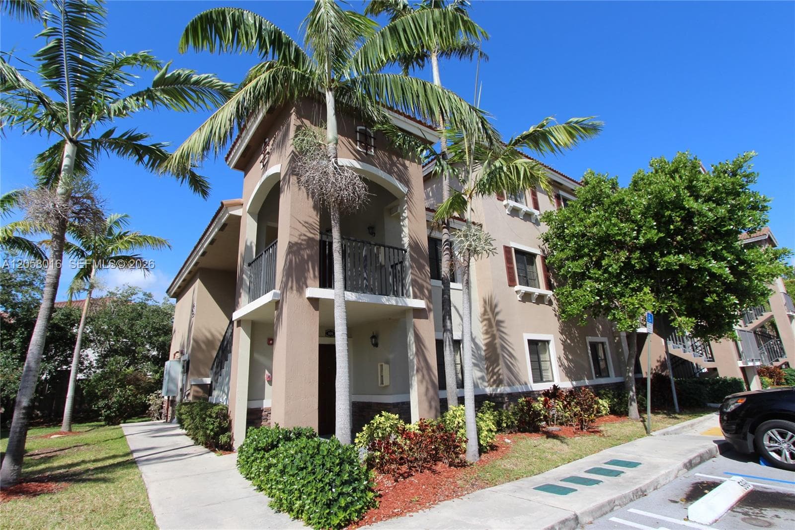 22831 SW 88th Pl # 303, Cutler Bay, FL 33190