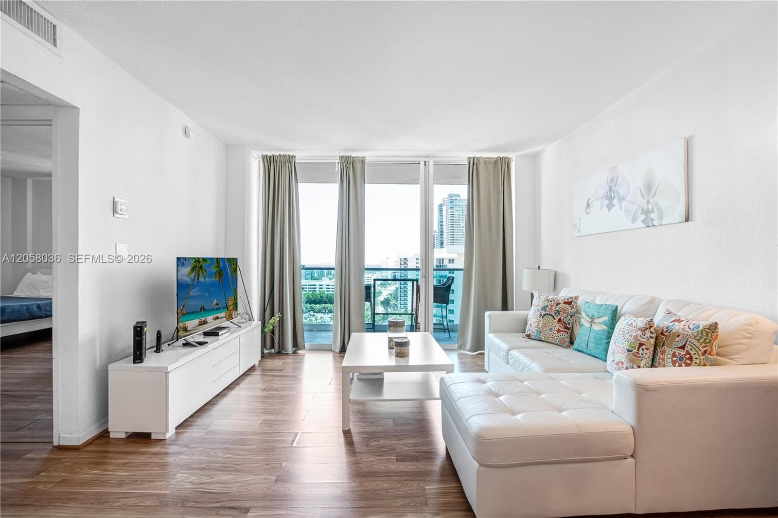 4001 S Ocean Dr # 16E, Hollywood, FL 33019 — zdjęcie 4