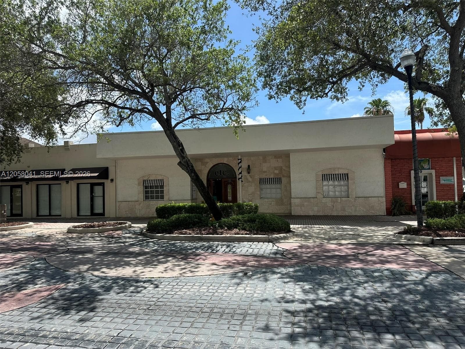 257 N Krome Ave, Homestead, FL 33030
