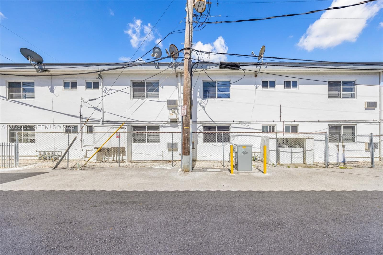 535 73rd St # 1-8, Miami Beach, FL 33141 — zdjęcie 3
