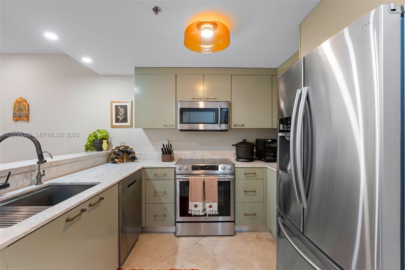 3001 SW 27th Ave # 201, Miami, FL 33133 — zdjęcie 5