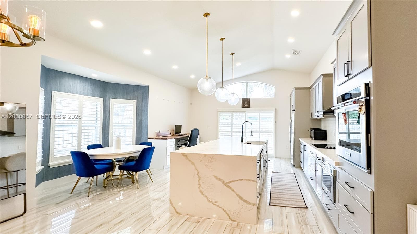 18795 NW 24th Ct, Pembroke Pines, FL 33029 — zdjęcie 5