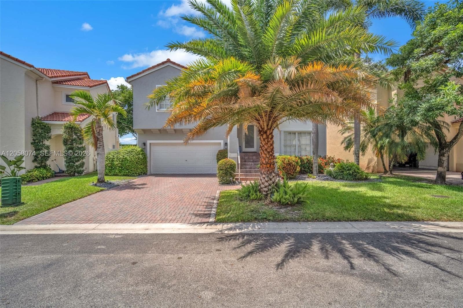 7565 NW 19th Dr, Pembroke Pines, FL 33024 — zdjęcie 2
