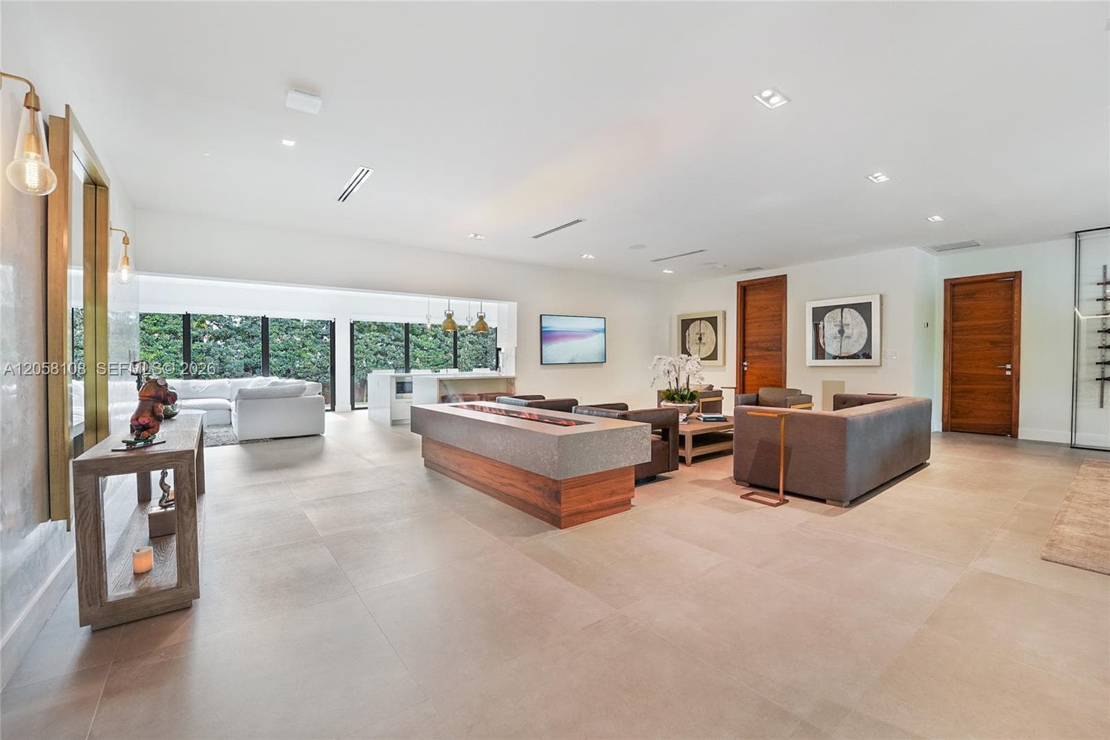 60 Shore Dr W, Miami, FL 33133 — zdjęcie 3