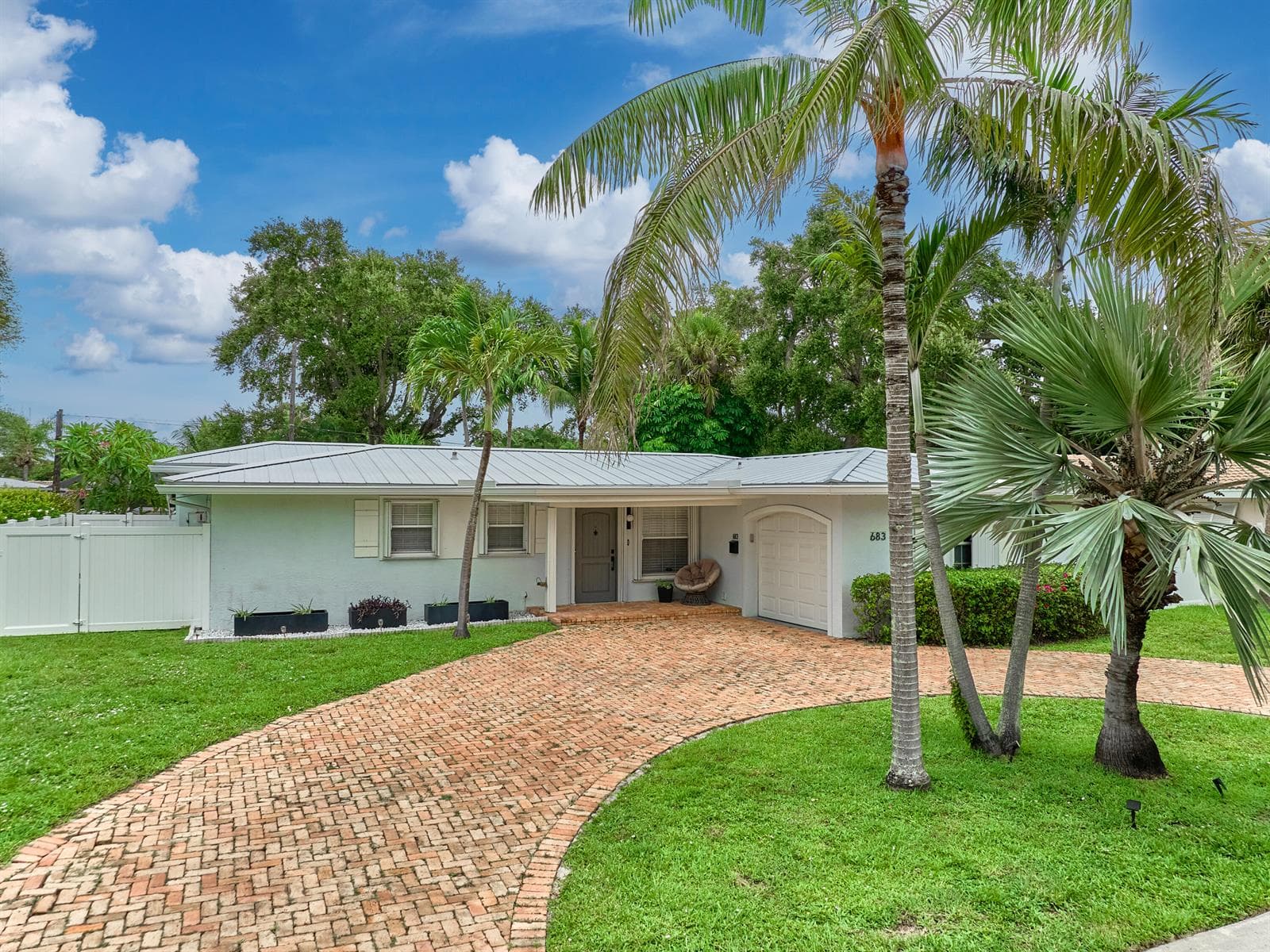 683 SW 2ND Street, Boca Raton, FL 33486 — zdjęcie 2