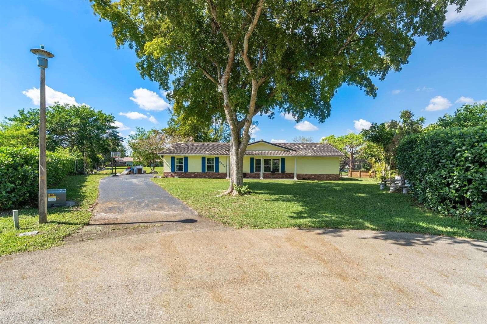 3671 NW 98TH Terrace, Coral Springs, FL 33065 — zdjęcie 2