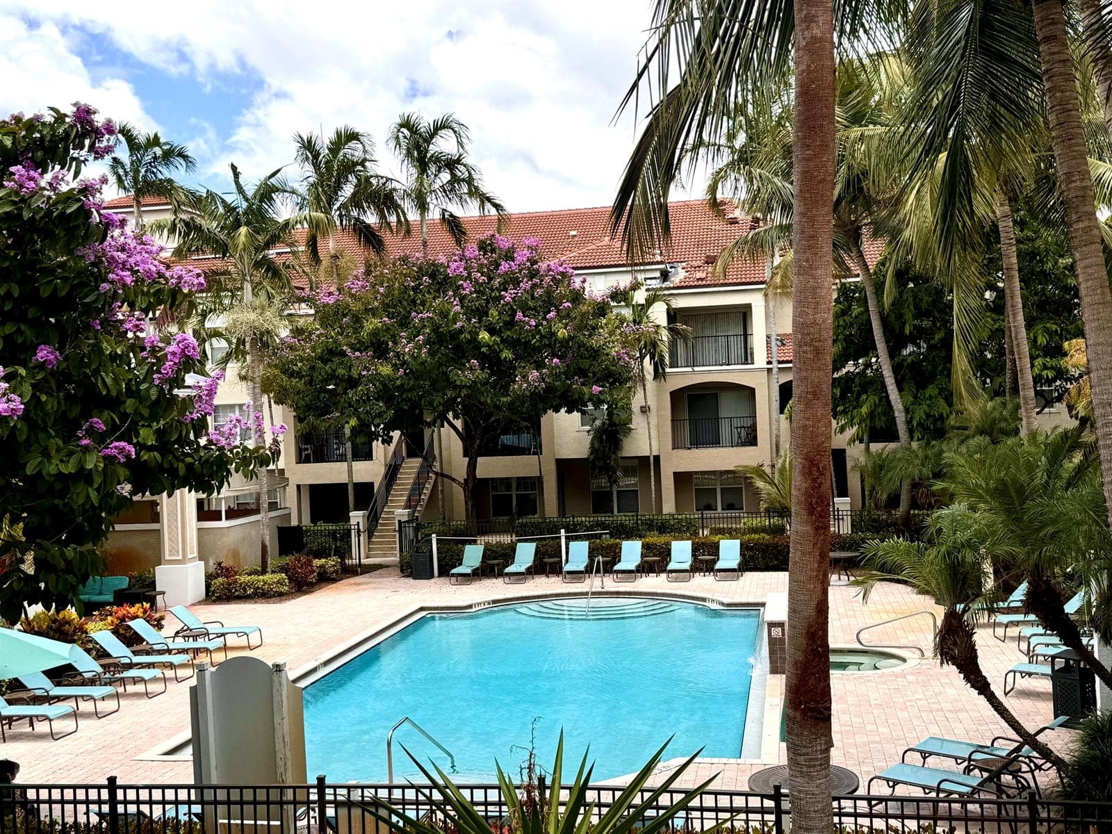 5840 W SAMPLE Road # 303, Coral Springs, FL 33067 — zdjęcie 2