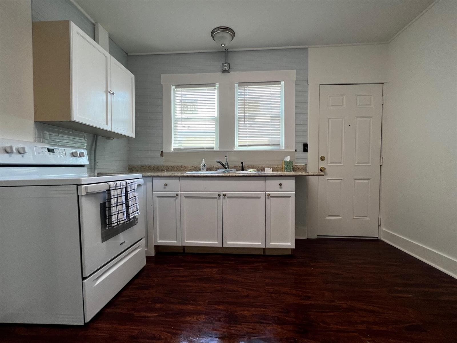 1109 Colonial Road # A & B, Fort Pierce, FL 34950 — zdjęcie 5