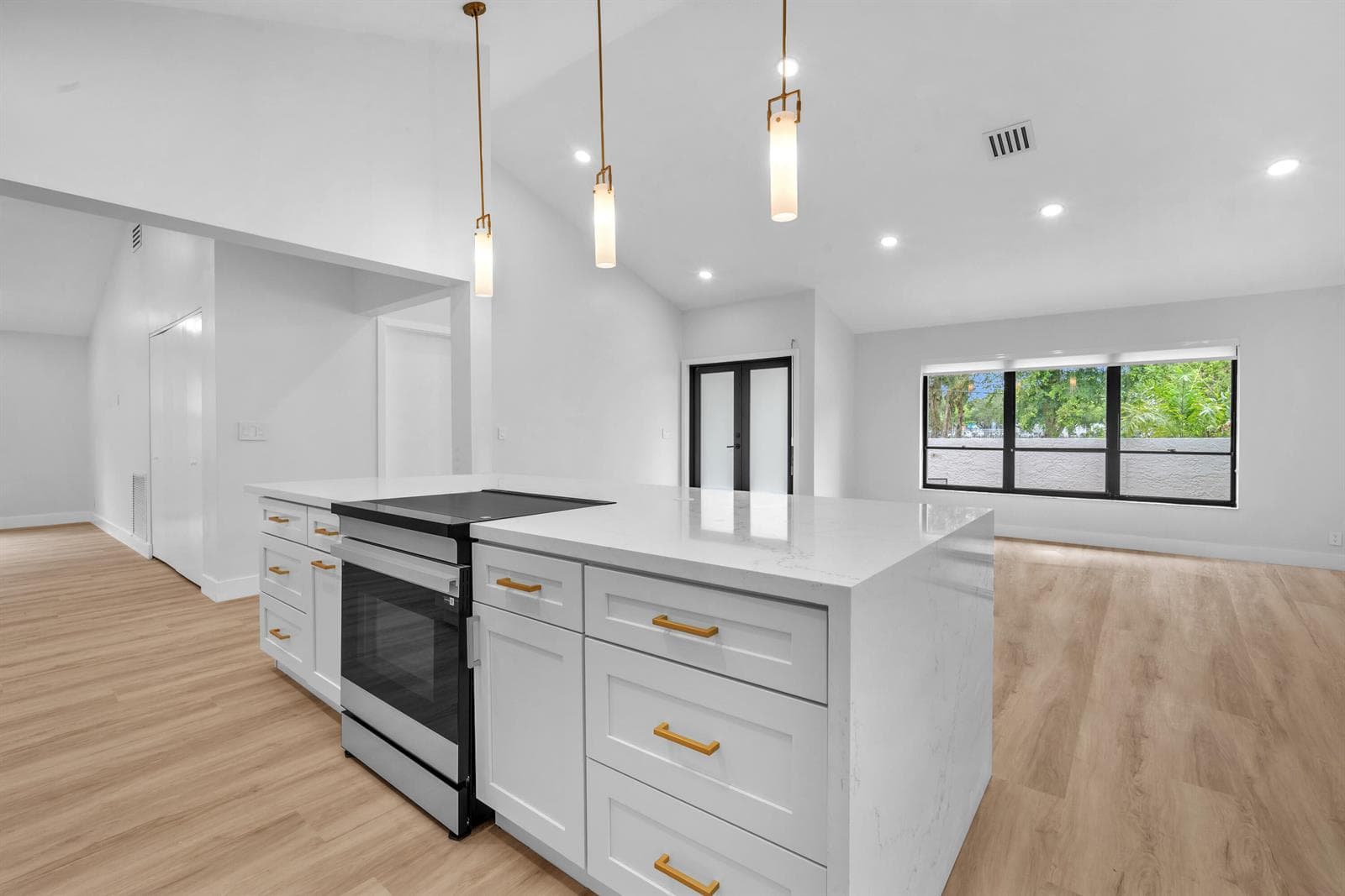 8411 SW 57TH Street, Davie, FL 33328 — zdjęcie 5