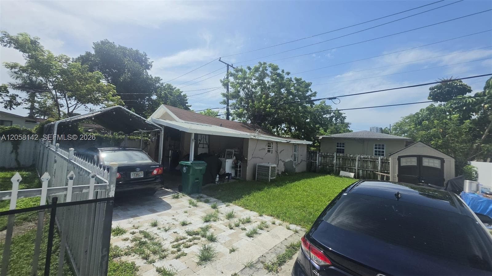 1888 NW 18th St, Miami, FL 33125 — zdjęcie 2