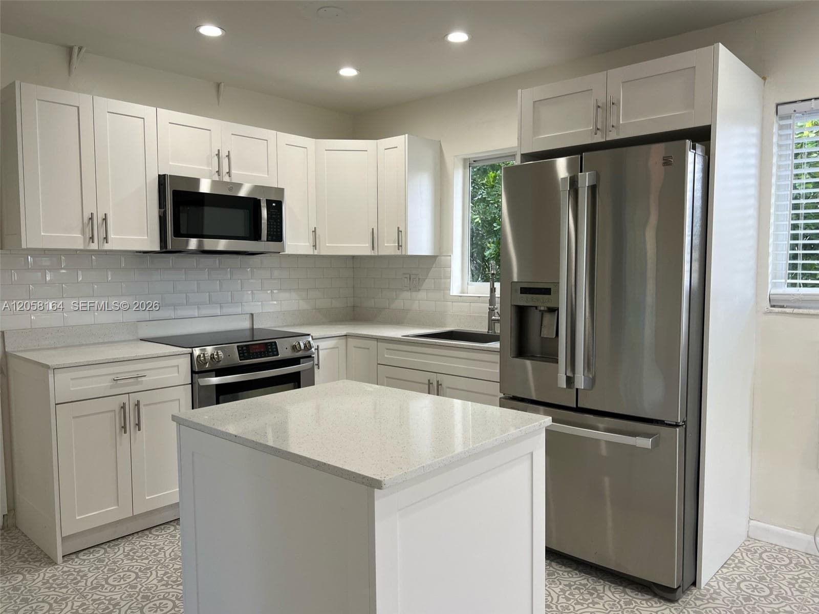 1120 NE 81st # 1, Miami, FL 33138 — zdjęcie 5