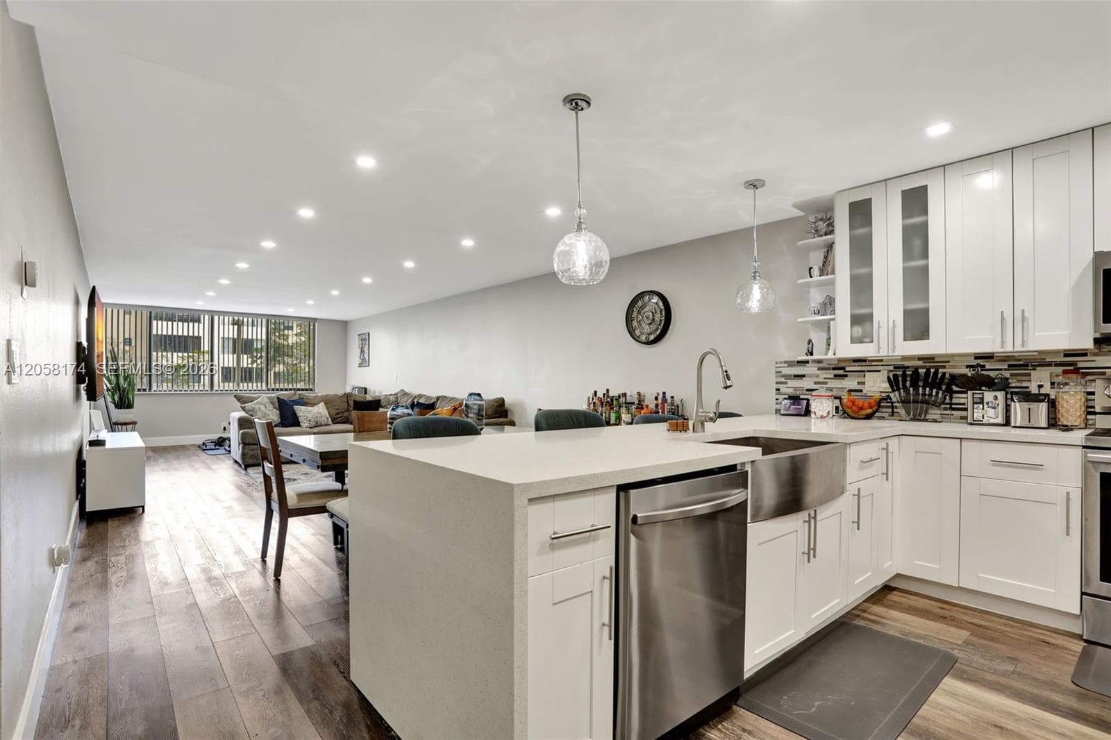 8030 Hampton Blvd # 211, North Lauderdale, FL 33068 — zdjęcie 3