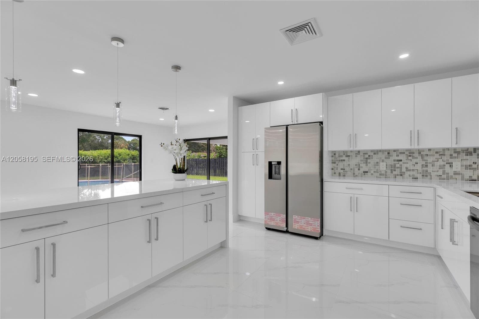 6940 NW 6TH ST, Plantation, FL 33317 — zdjęcie 5