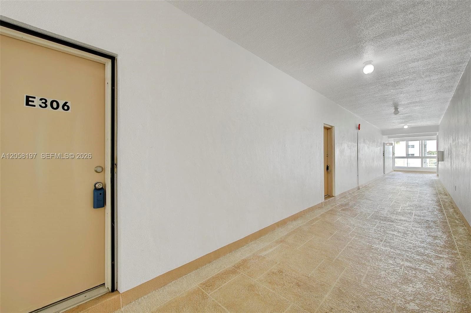 3020 NE 16th Ave # 306, Oakland Park, FL 33334 — zdjęcie 4