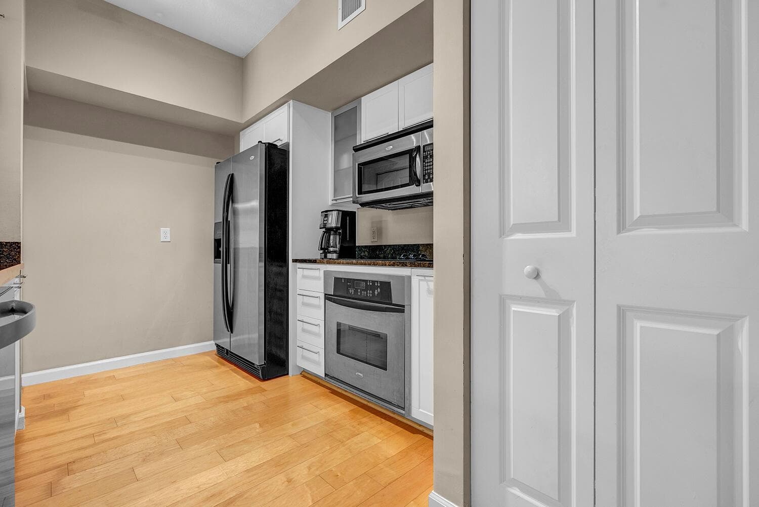 235 NE 1ST Street # 404, Delray Beach, FL 33444 — zdjęcie 4