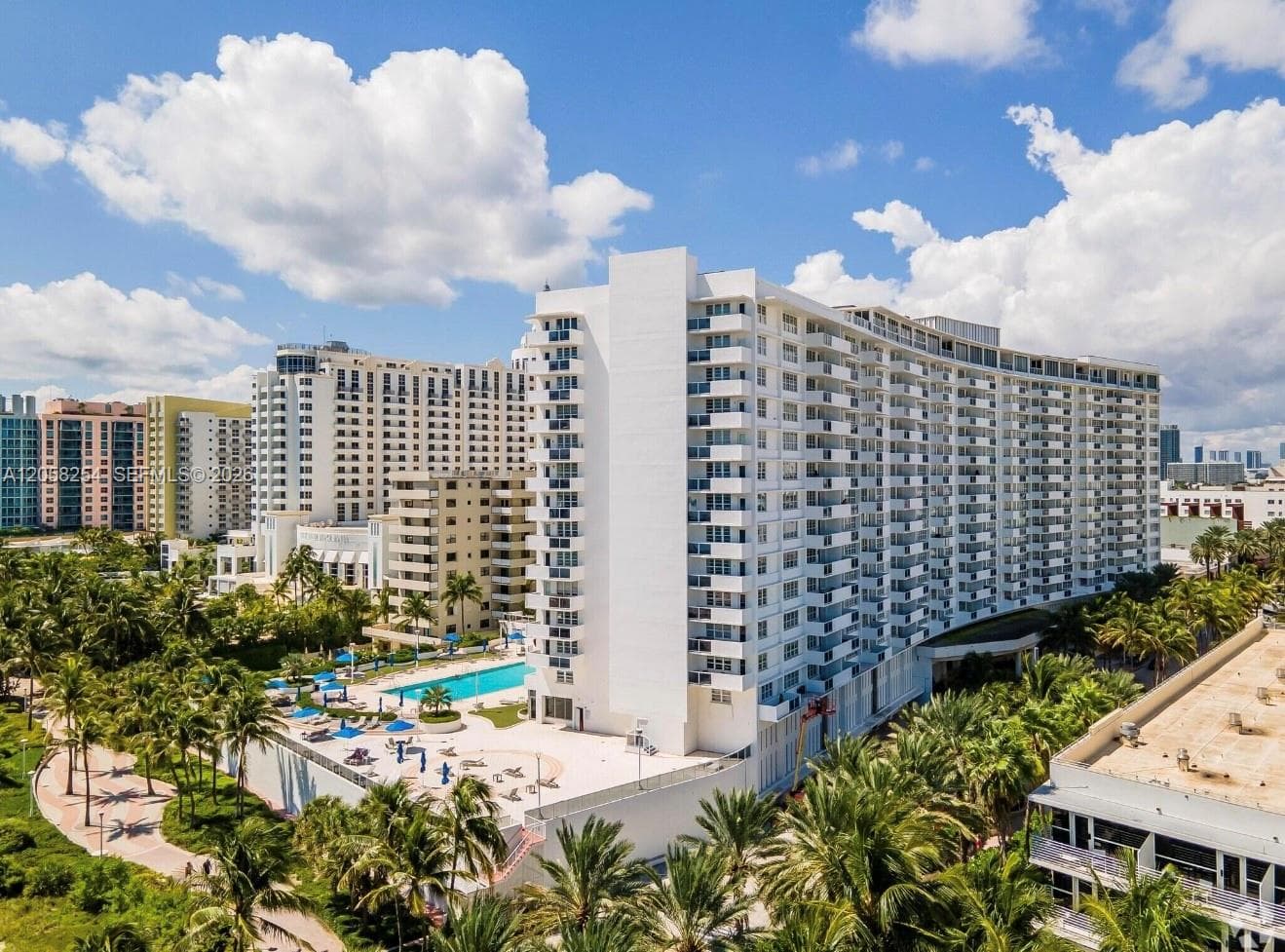 100 Lincoln Rd # 602, Miami Beach, FL 33139 — zdjęcie 2