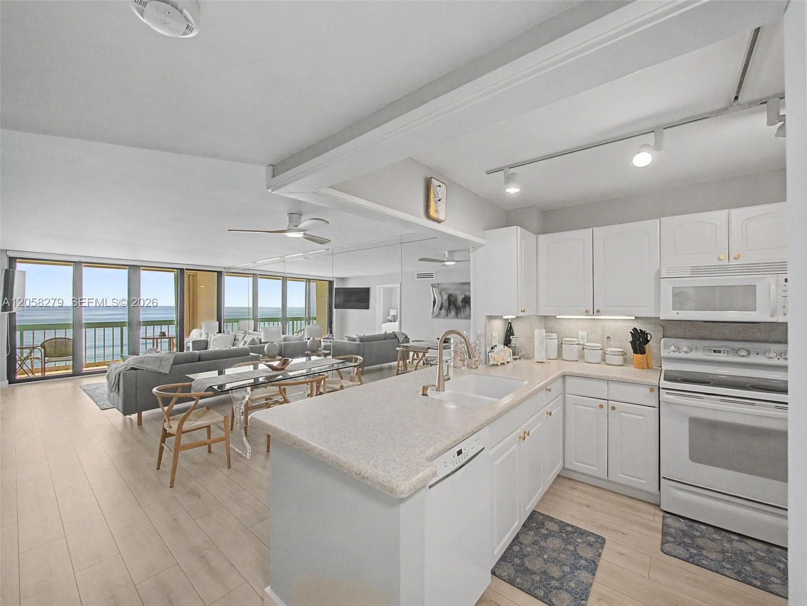 9940 S Ocean Dr # 508, Jensen Beach, FL 34957 — zdjęcie 4