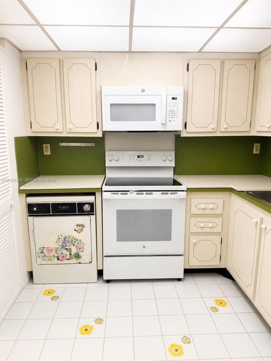 1865 Brickell Ave # A1802, Miami, FL 33129 — zdjęcie 4