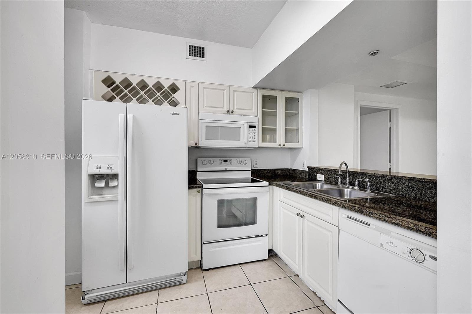 1 Glen Royal Pkwy # 1010, Miami, FL 33125