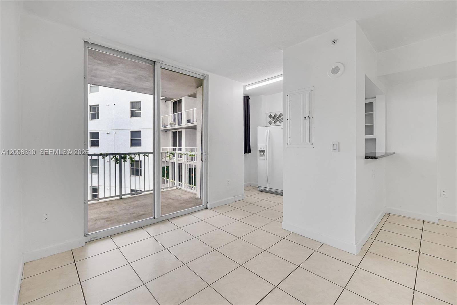 1 Glen Royal Pkwy # 1010, Miami, FL 33125 — zdjęcie 5