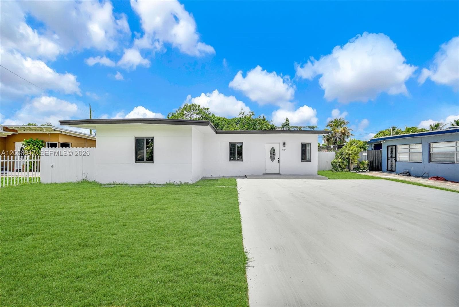 580 NW 116th Ter, Miami, FL 33168 — zdjęcie 2