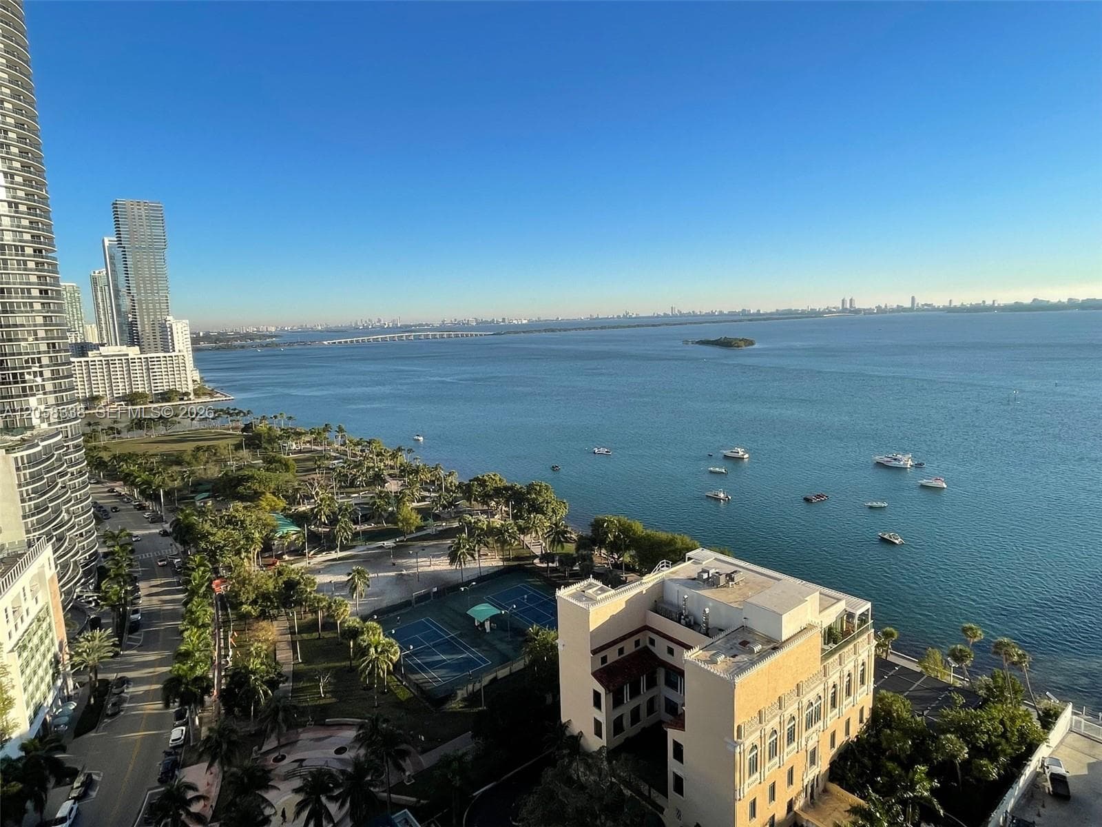 1717 N Bayshore Dr # A-2548, Miami, FL 33132