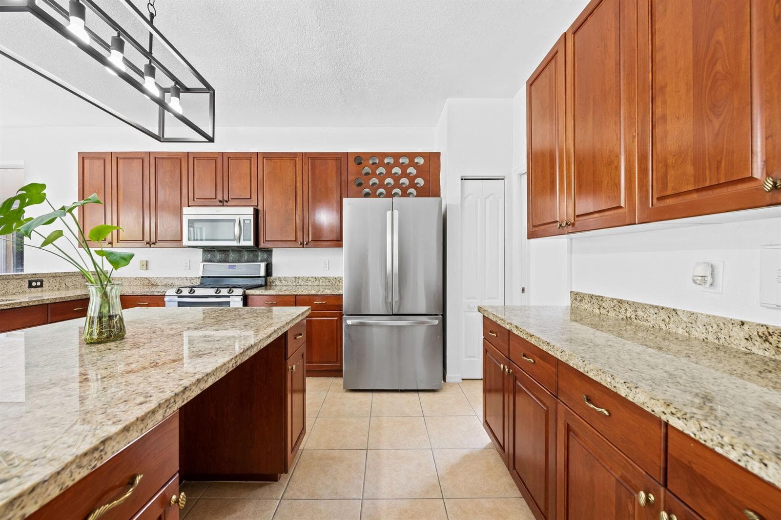 19389 SW 64th Street, Pembroke Pines, FL 33332 — zdjęcie 3