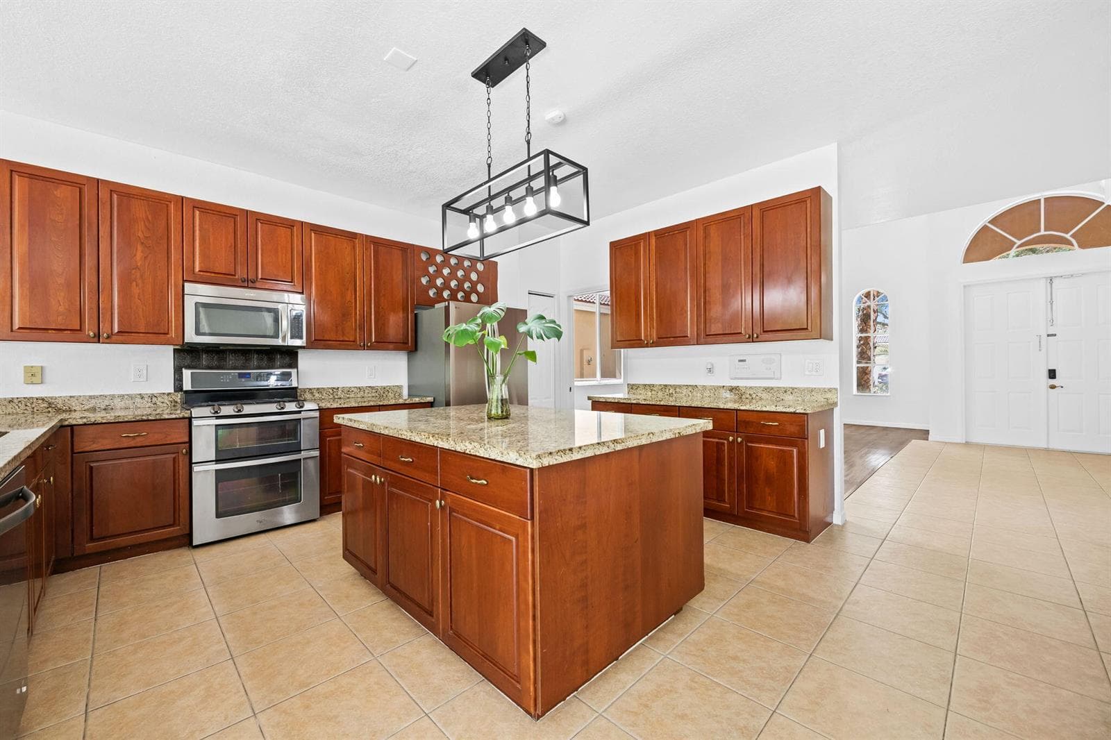 19389 SW 64th Street, Pembroke Pines, FL 33332 — zdjęcie 4