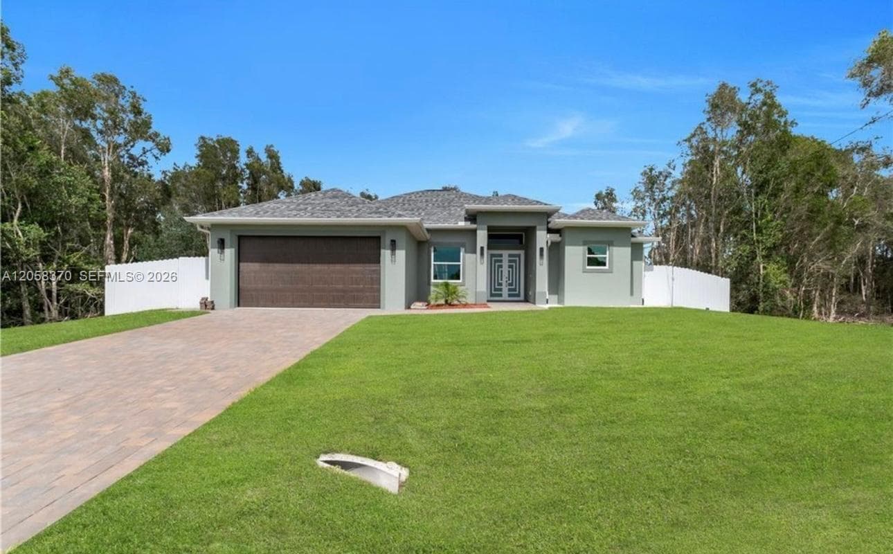 4205 NORA, Lehigh Acres, FL 33976