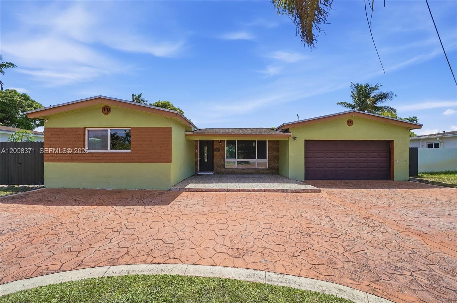 2220 De Soto Dr, Miramar, FL 33023 — zdjęcie 2