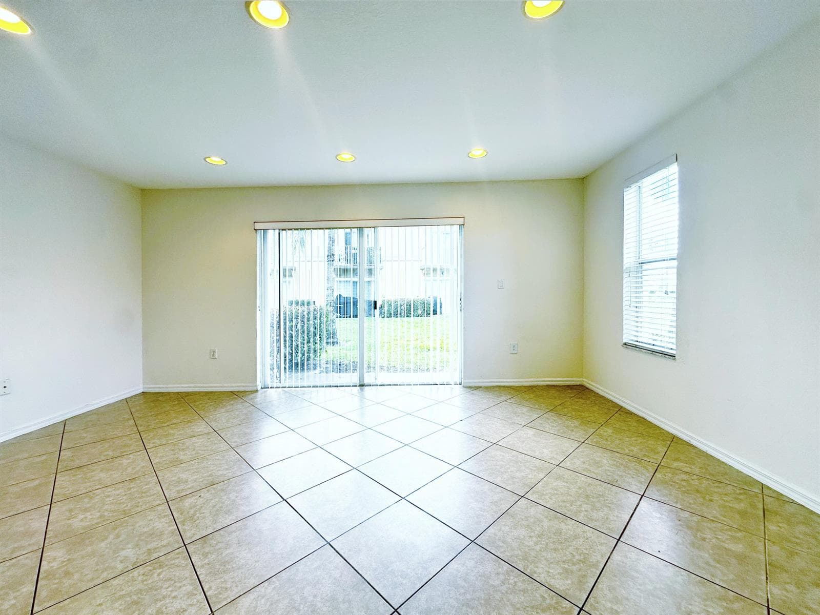 3035 SW 129TH Way # 143, Miramar, FL 33027 — zdjęcie 3