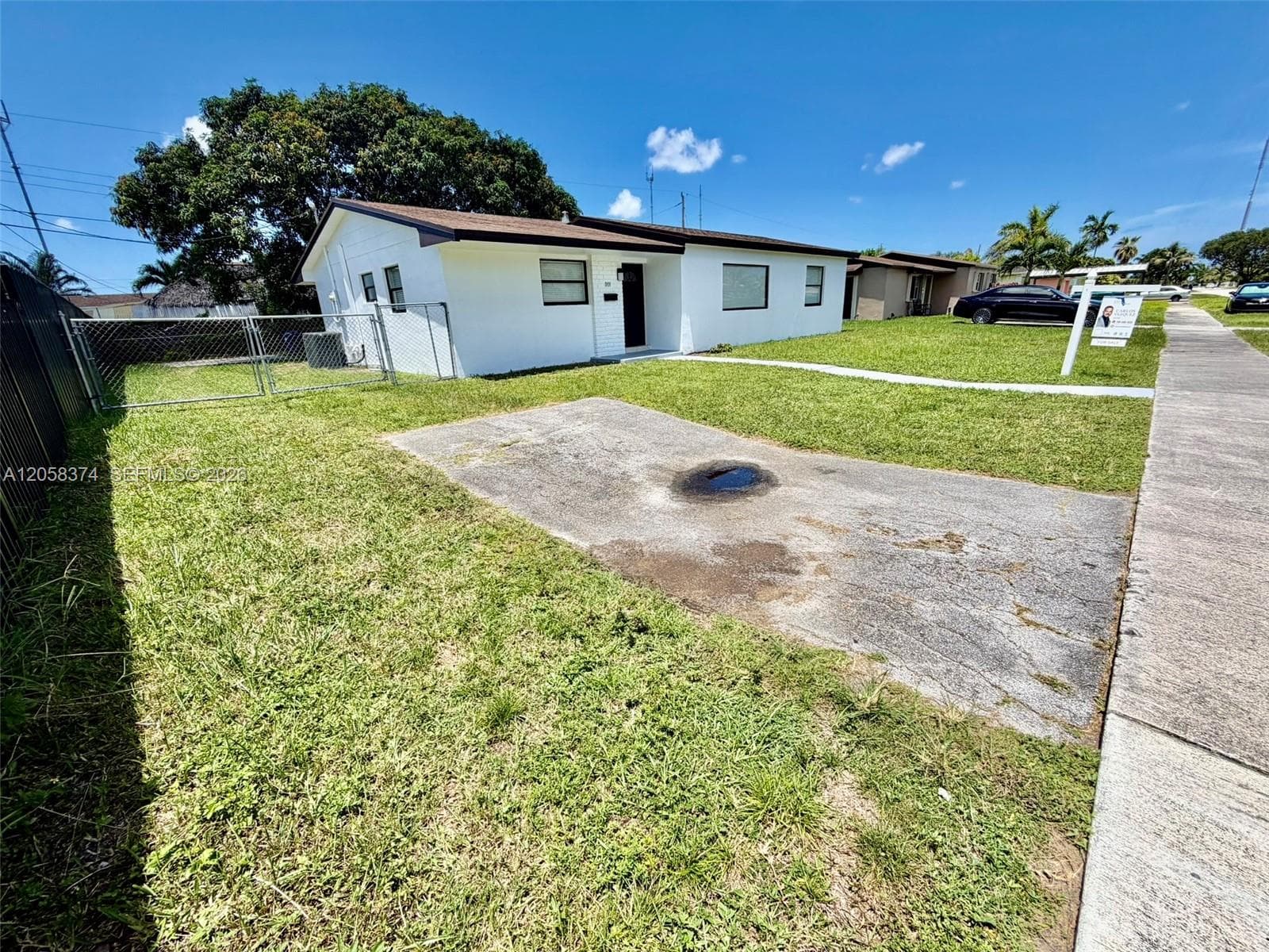 1101 NW 201st St, Miami Gardens, FL 33169 — zdjęcie 3