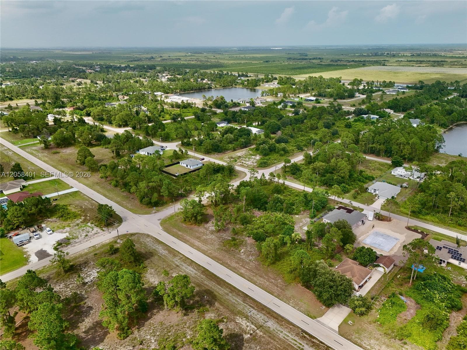 1041 COLUMBUS BLVD, Lehigh Acres, FL 33974 — zdjęcie 5