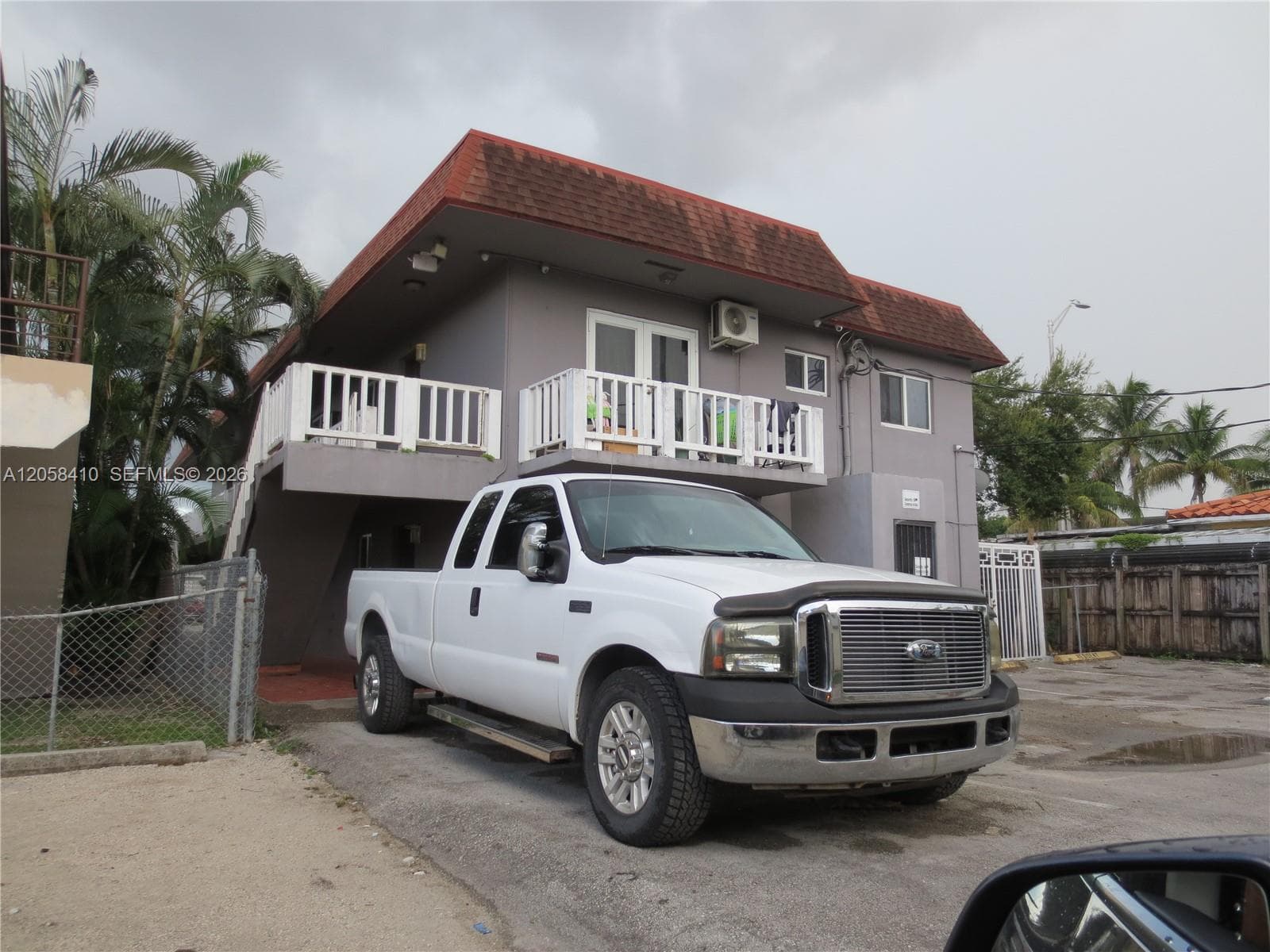 85 W 28th St, Hialeah, FL 33010 — zdjęcie 4