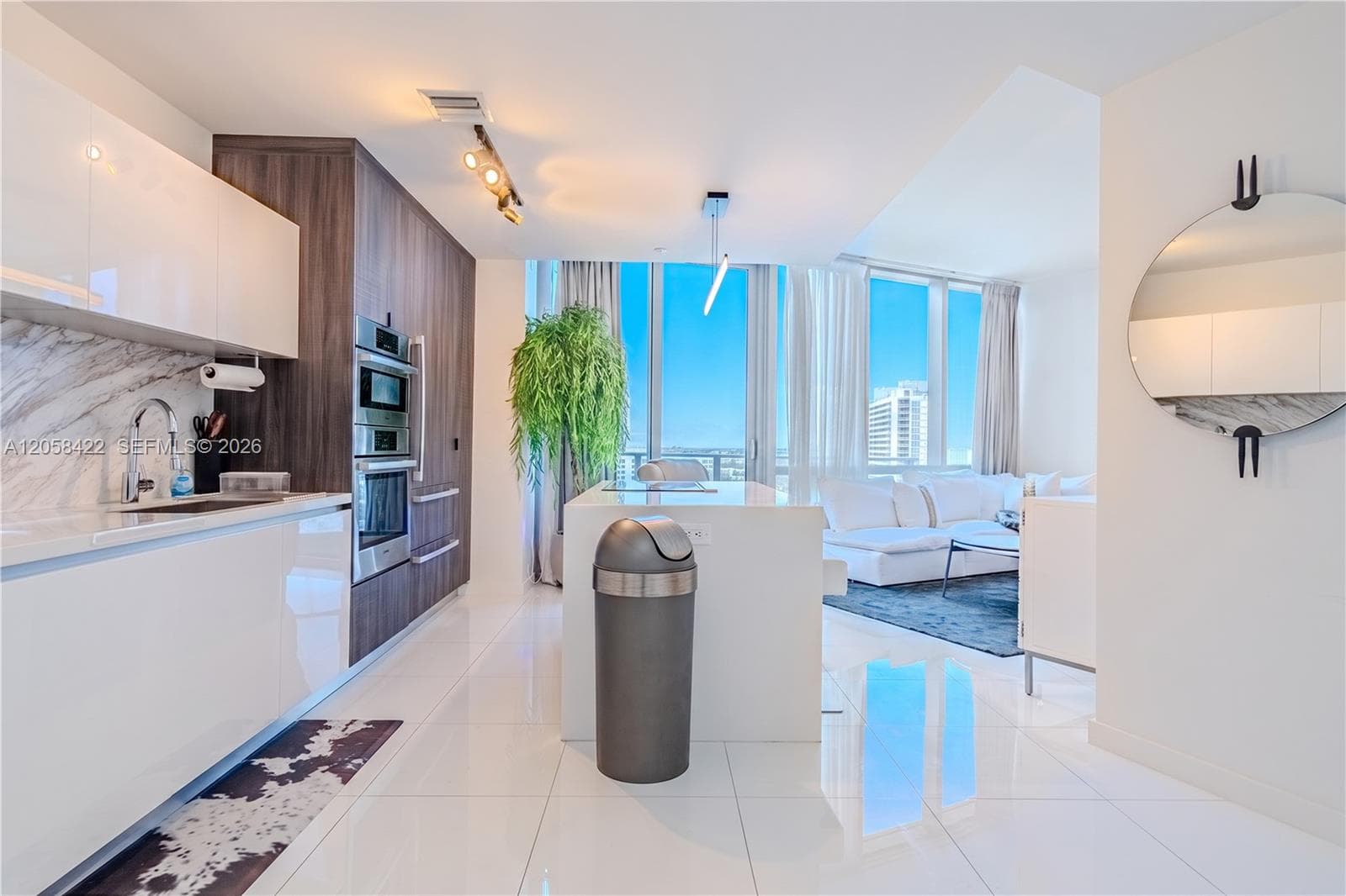 851 NE 1st Ave # 1802, Miami, FL 33132 — zdjęcie 4