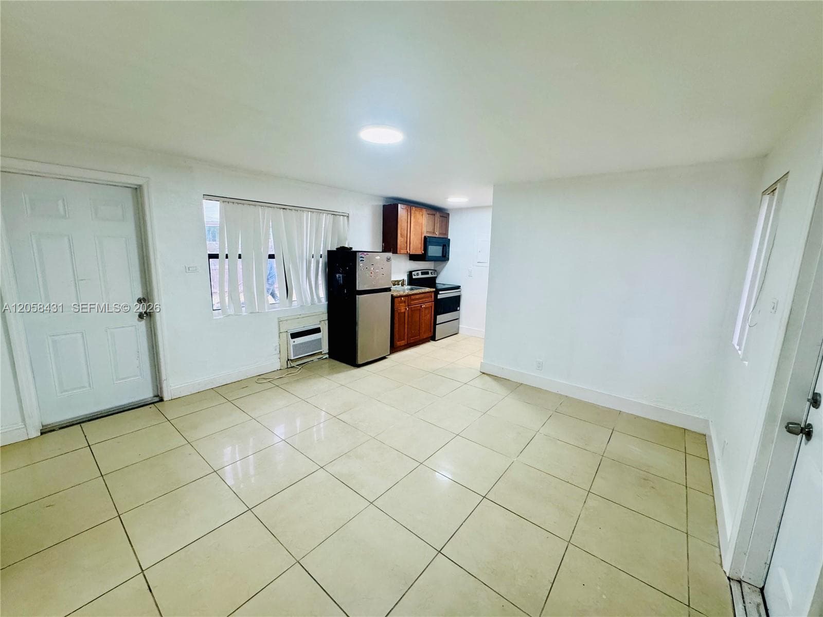 536 SW 6th Ter, Homestead, FL 33030 — zdjęcie 4