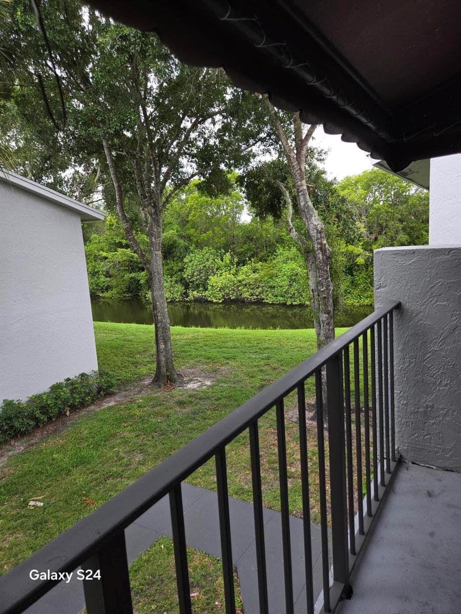 1141 LAKE VICTORIA Drive # H, West Palm Beach, FL 33411 — zdjęcie 3