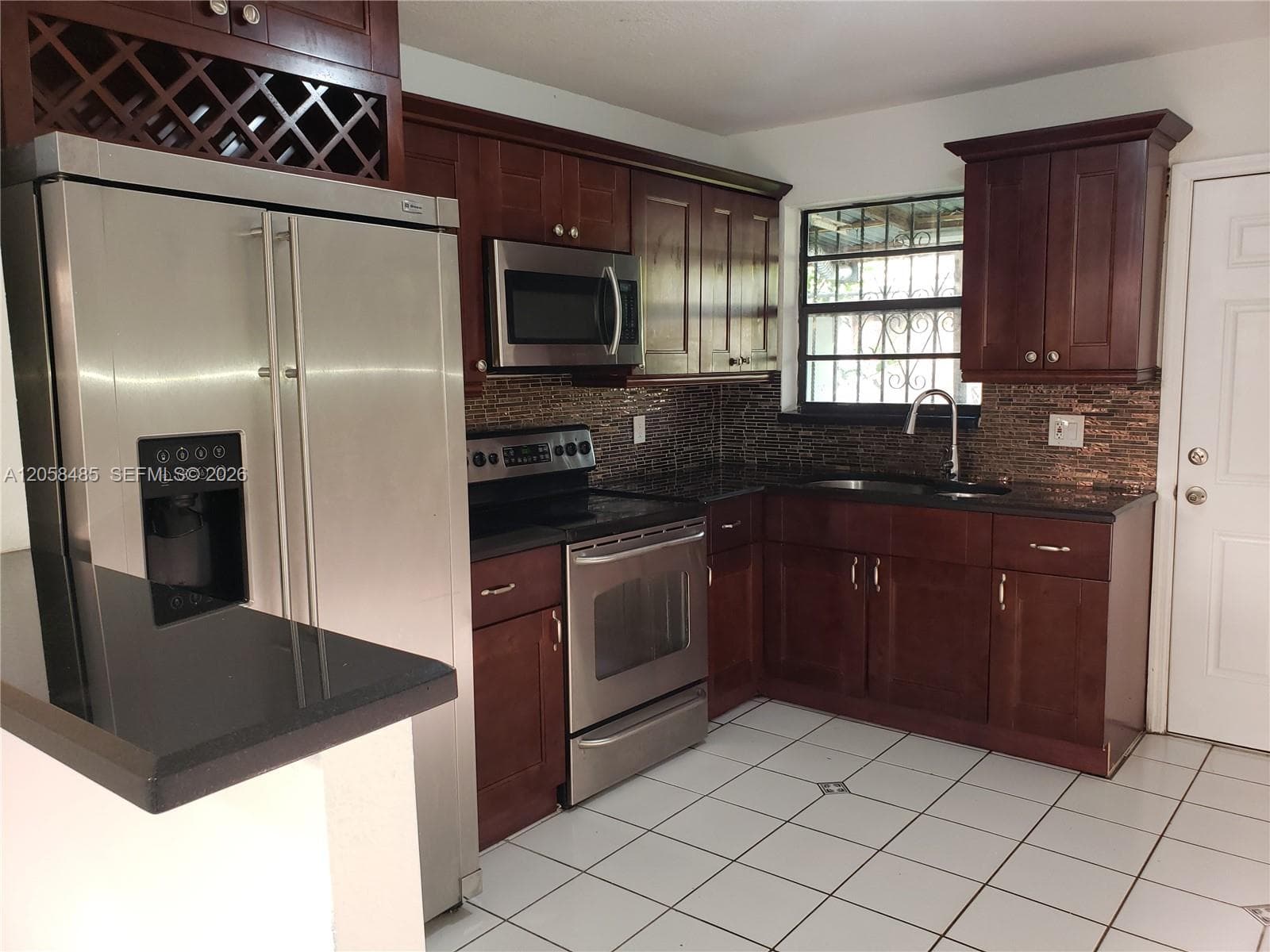 2998 NW 30th St # 2995 2 bedroom, Miami, FL 33142 — zdjęcie 3