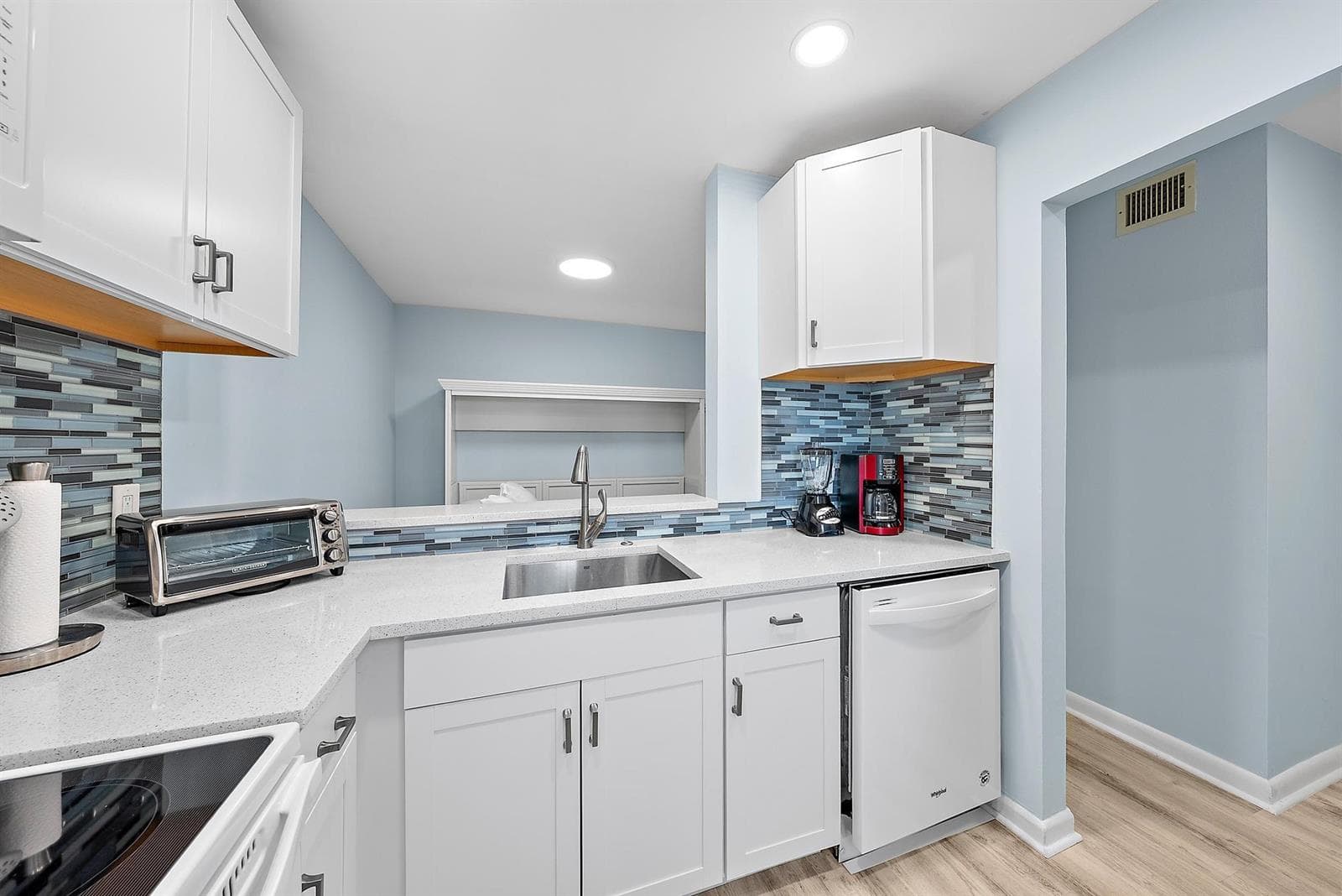 3851 N OCEAN Boulevard # 202, Gulf Stream, FL 33483 — zdjęcie 5
