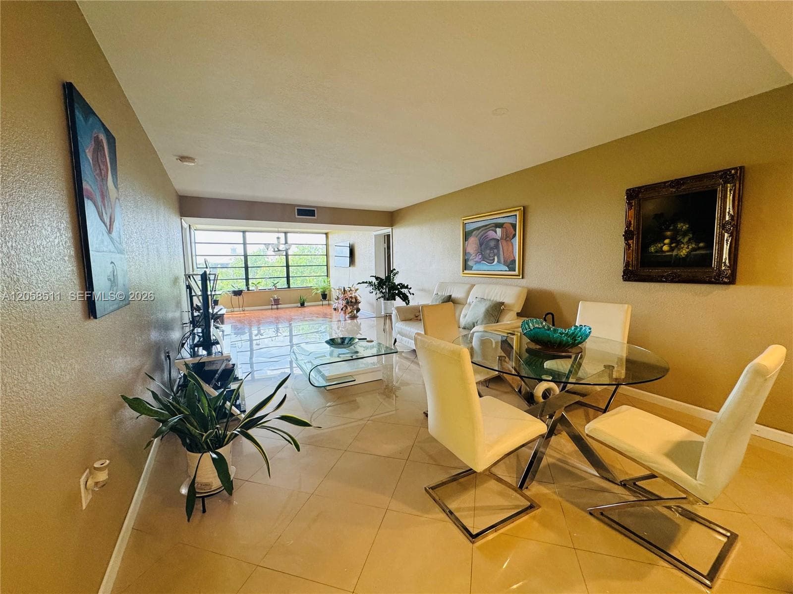 1705 Whitehall Dr # 401, Davie, FL 33324 — zdjęcie 2