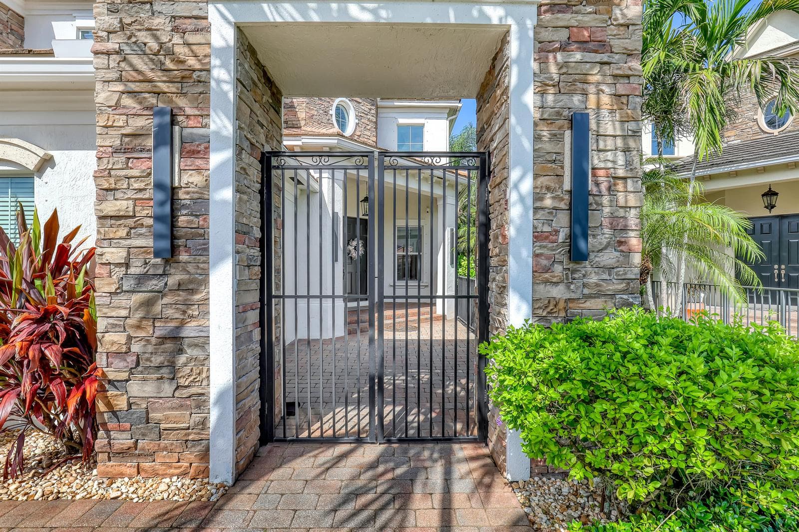 8541 Butler Greenwood Drive, Royal Palm Beach, FL 33411 — zdjęcie 4