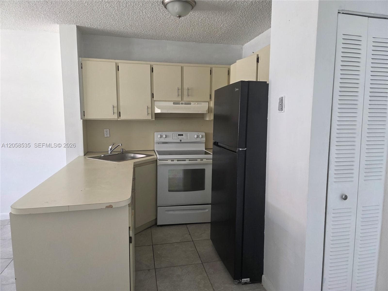 5525 W 24th Way # 11, Hialeah, FL 33016 — zdjęcie 4