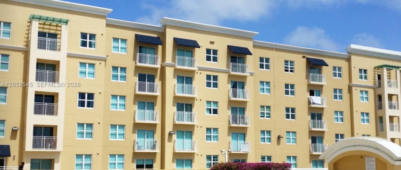 50 Menores Ave # 620, Coral Gables, FL 33134