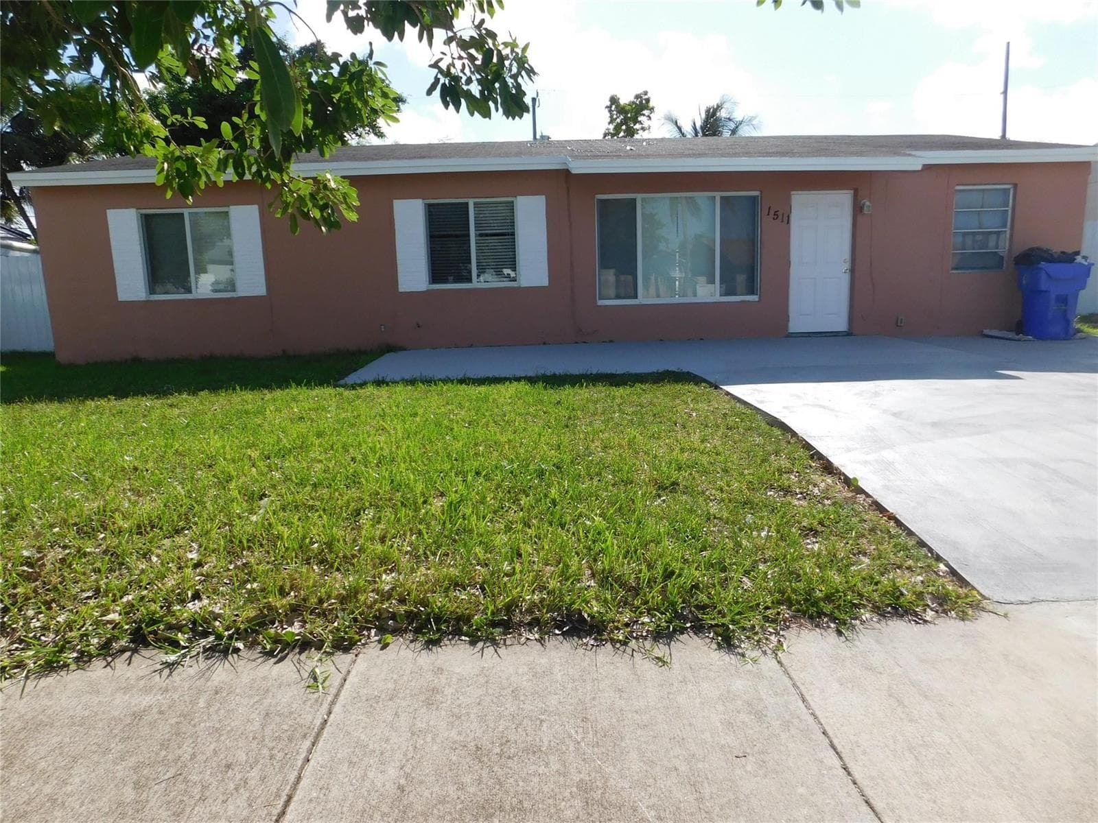 1511 SW 63RD Avenue, North Lauderdale, FL 33068 — zdjęcie 2