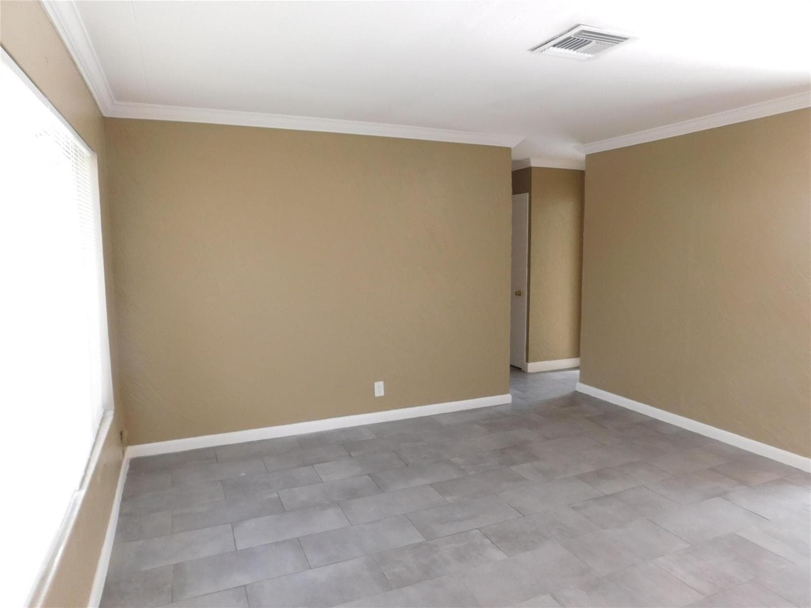 1511 SW 63RD Avenue, North Lauderdale, FL 33068 — zdjęcie 3