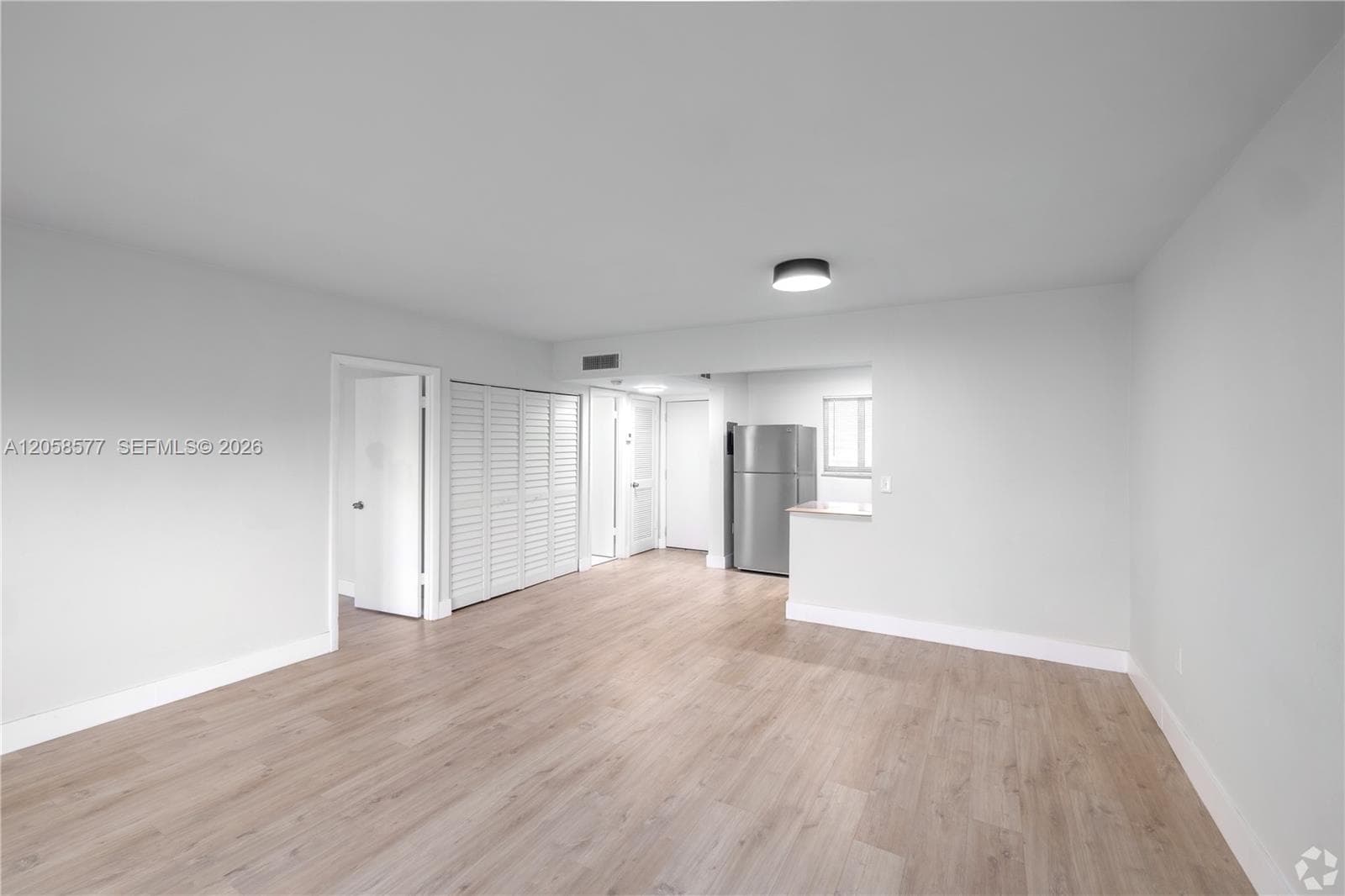 3626 NE 168th St # 202, North Miami Beach, FL 33160 — zdjęcie 5