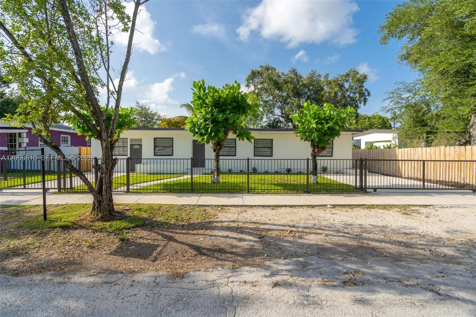 57 NW 68th St, Miami, FL 33150