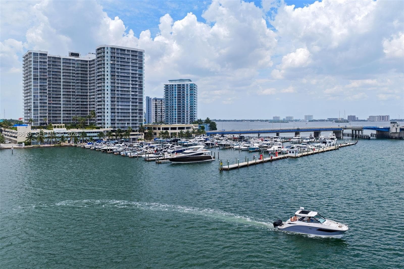 7601 E Treasure Dr # 2124, North Bay Village, FL 33141 — zdjęcie 4